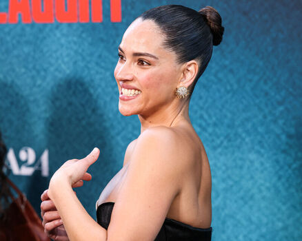 Adria arjona page leaked private photo uncensored HD quality