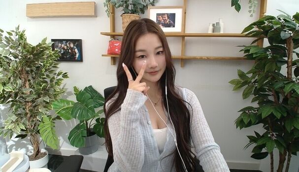 Athena jiang leaked private photo uncensored HD quality