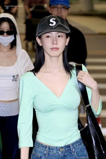 Cho mi yeon page leaked private photo uncensored HD quality