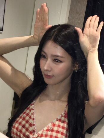 Cho mi yeon page leaked private photo uncensored HD quality