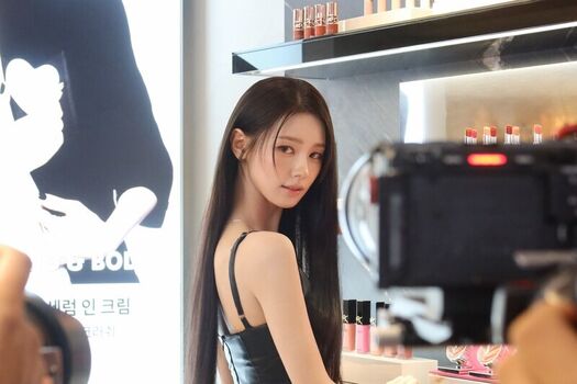 Cho mi yeon leaked private photo uncensored HD quality