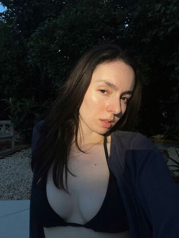 Clara runaway page leaked private photo uncensored HD quality
