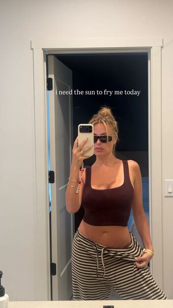 Corinna kopf  page leaked private photo uncensored HD quality
