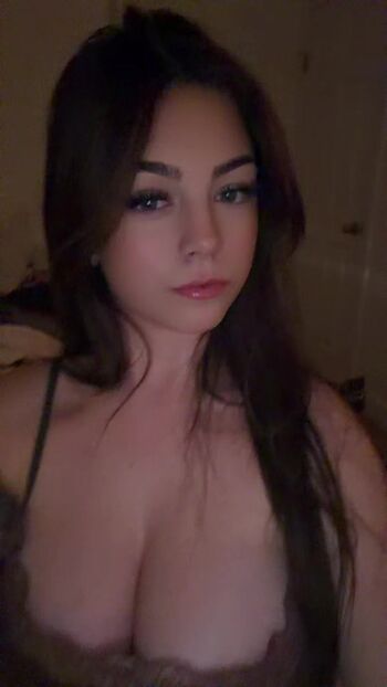 Deeznailss page leaked private photo uncensored HD quality