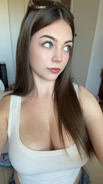Deeznailss leaked private photo uncensored HD quality