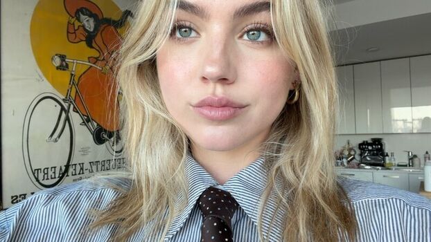 Emma brooks leaked private photo uncensored HD quality