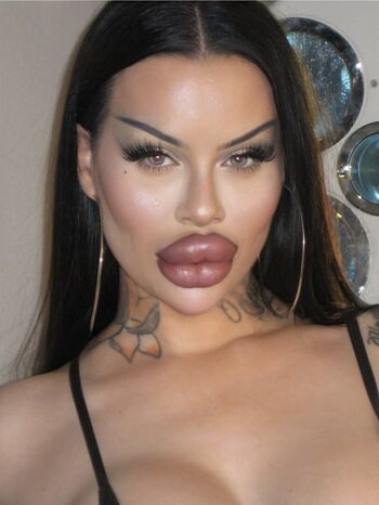 Fetischbarbie page leaked private photo uncensored HD quality