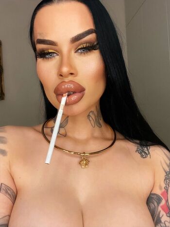 Fetischbarbie page leaked private photo uncensored HD quality