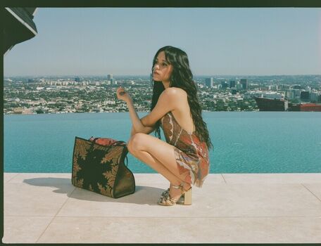 Jenna ortega  page leaked private photo uncensored HD quality