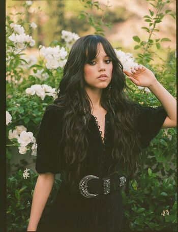 Jenna ortega  page leaked private photo uncensored HD quality