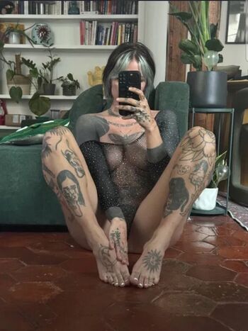 Krokodeal  page leaked private photo uncensored HD quality