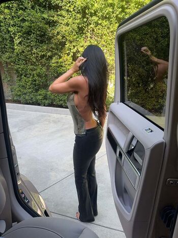 Kylie jenner leaked private photo uncensored HD quality