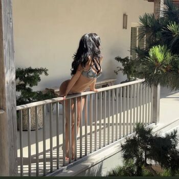 Kylie jenner leaked private photo uncensored HD quality