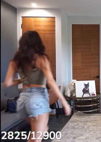 Laselyii leaked private photo uncensored HD quality
