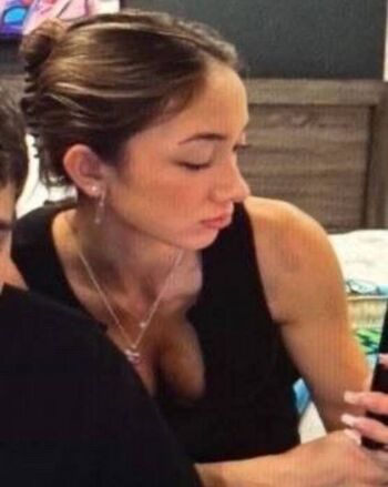 Laselyii leaked private photo uncensored HD quality