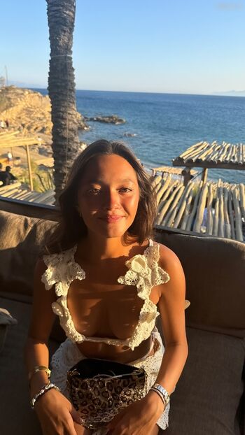Lily chee page leaked private photo uncensored HD quality