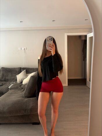 Louiselaingx page leaked private photo uncensored HD quality