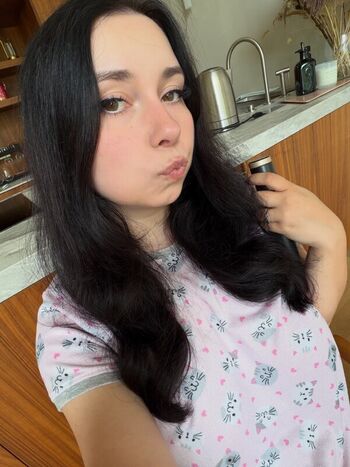 Miniloonaa  page leaked private photo uncensored HD quality