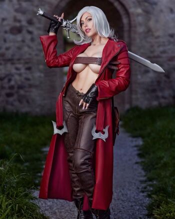 Nadyasonika page leaked private photo uncensored HD quality