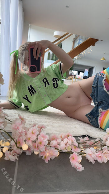 Nymphet angel leaked private photo uncensored HD quality