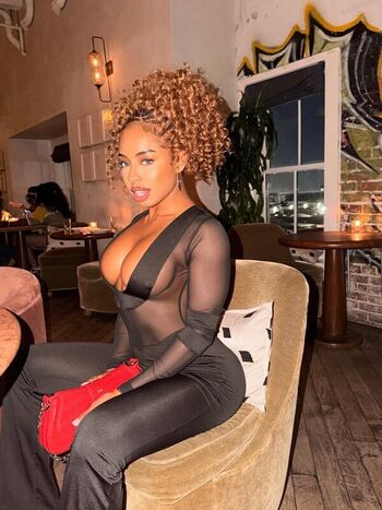 Qimmah russo leaked private photo uncensored HD quality