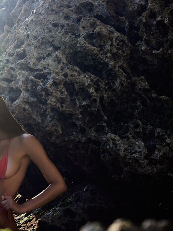 Rachelle van waardhuizen  page leaked private photo uncensored HD quality