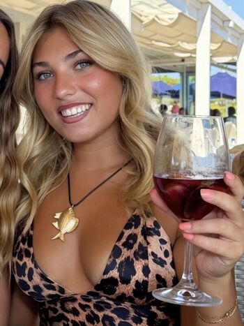 Rosie mcclelland page leaked private photo uncensored HD quality