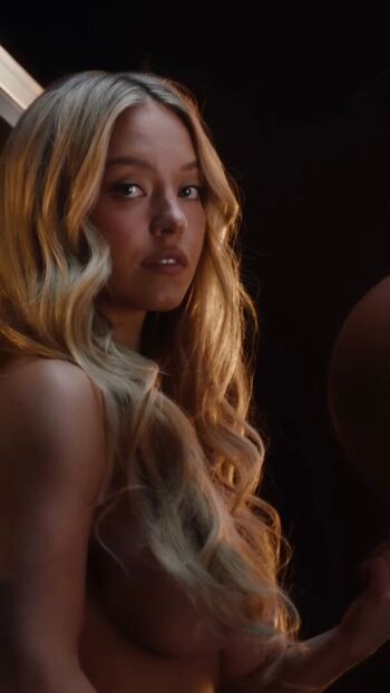 Sydney sweeney  page leaked private photo uncensored HD quality