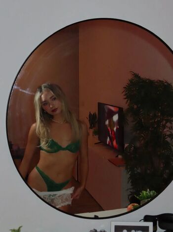 Taylor hudson leaked private photo uncensored HD quality